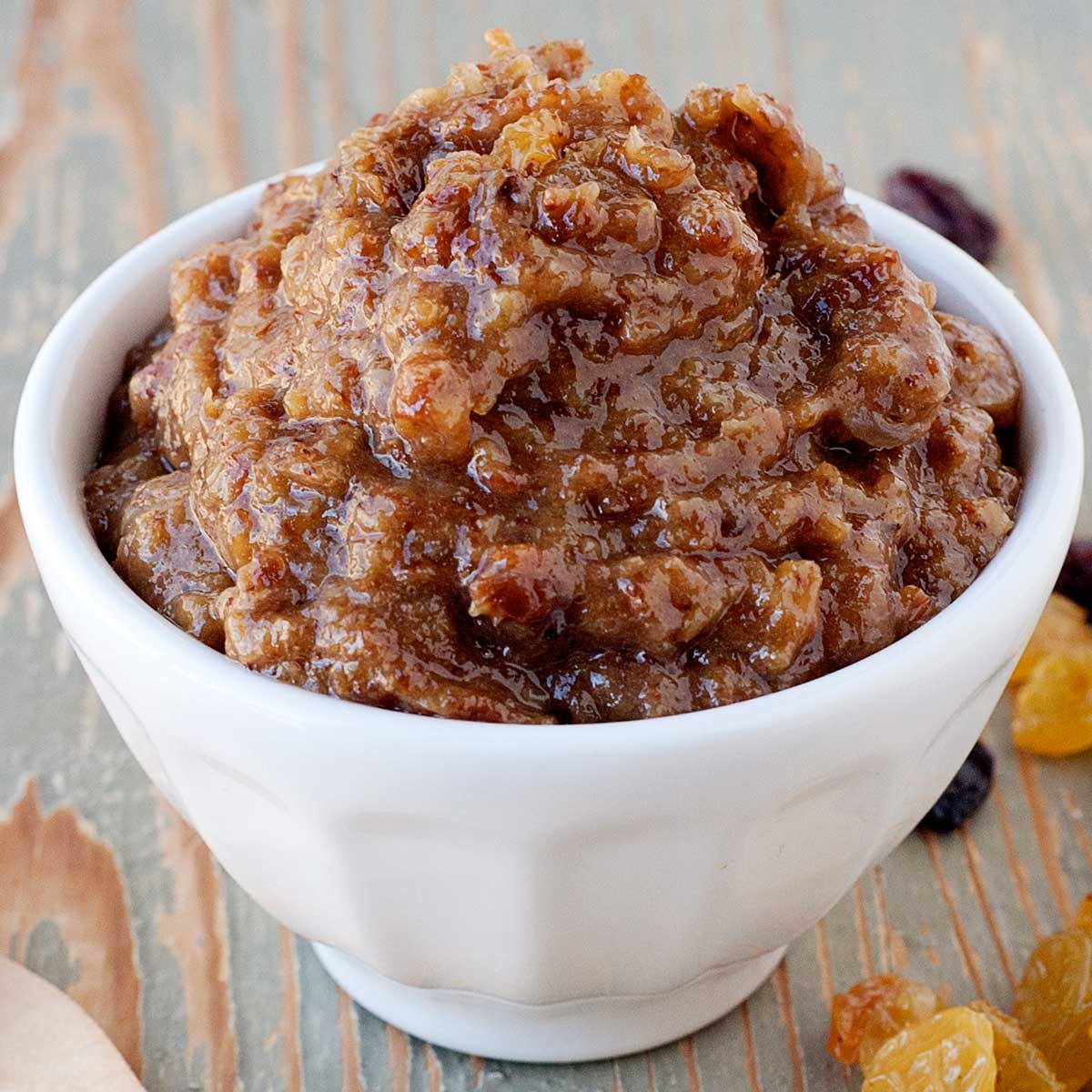 Raisin Paste An Awesome Substitute for Dates Laura Fuentes