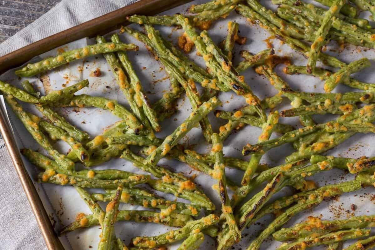 roasted Parmesan green beans in a baking sheet