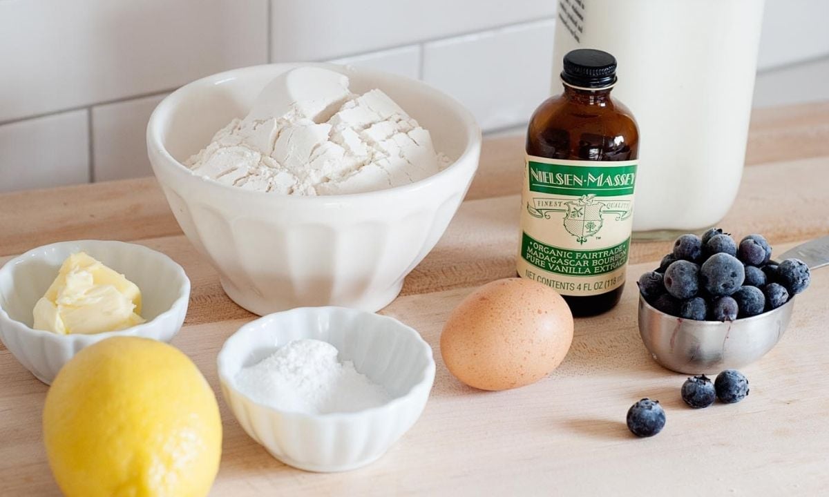 ingredients needed to make blueberry pancake bites