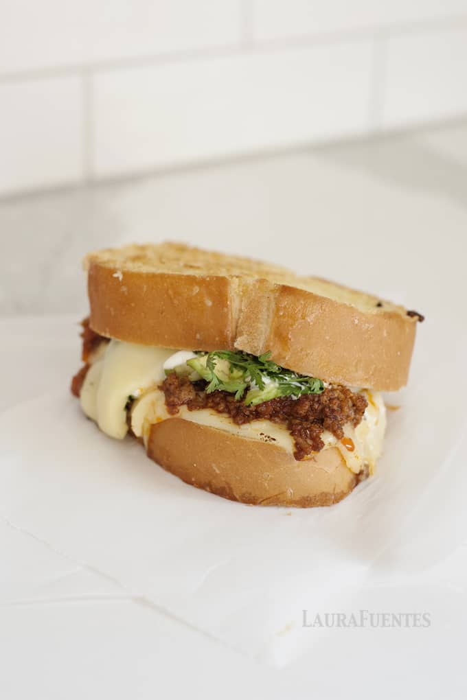 These 5 epic grilled cheese sandwiches are the perfect way to revamp leftovers for dinner! And they can be sent to school in a lunchbox for the ultimate Back-to-School lunch.