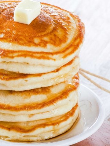 stack of fluffy pancakes