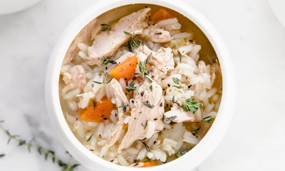 a bowl of chicken and rice soup