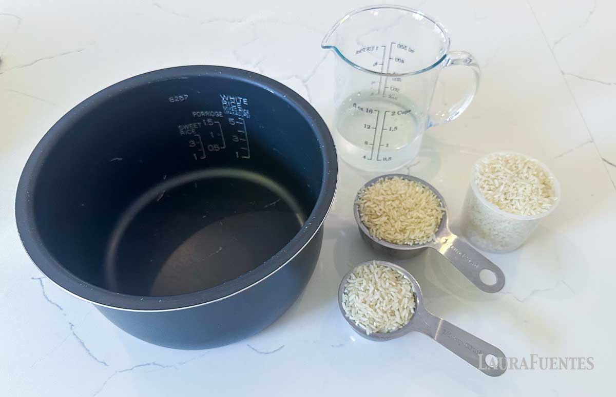 Rice Cooker Rice Water to Rice Ratios, Recipe & Servings Laura Fuentes