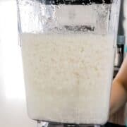 making cauliflower rice in the blender