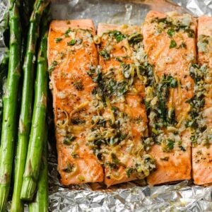 salmon and asparagus baked in foil