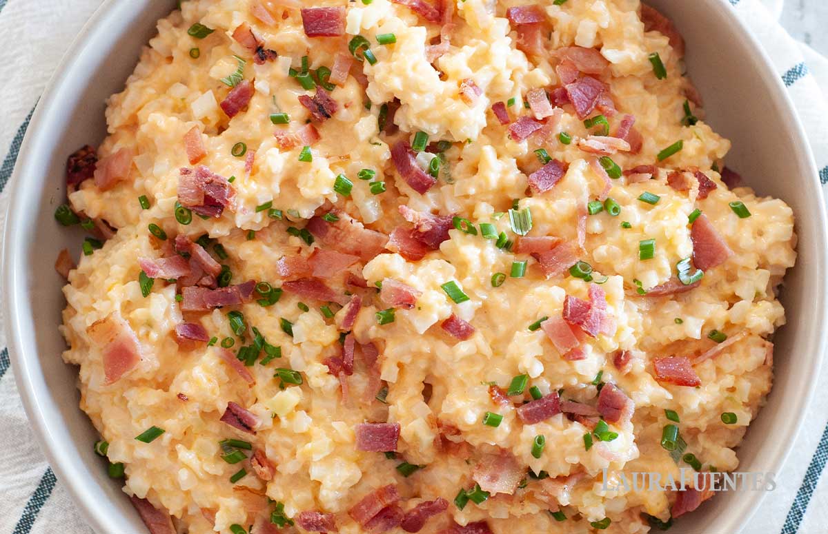 cheesy cauli rice in a bowl