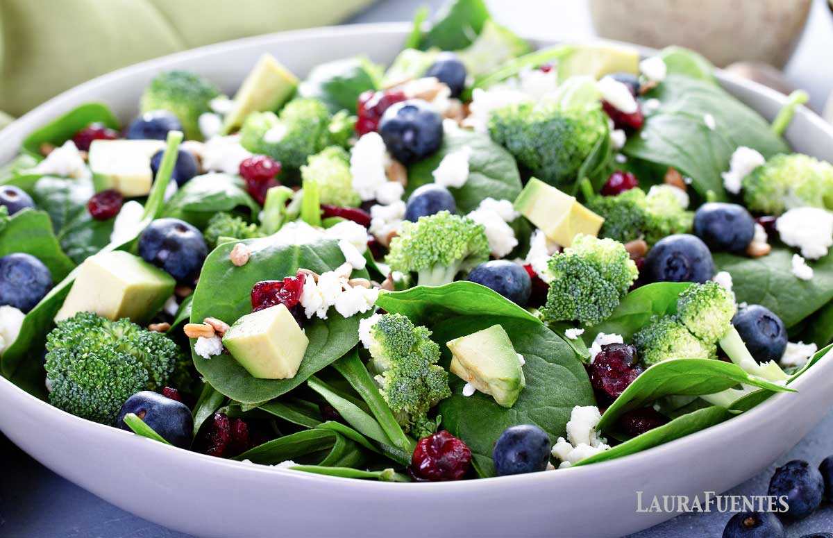 blueberry spinach salad in a bowl