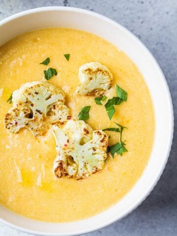 top view of roasted cauliflower soup