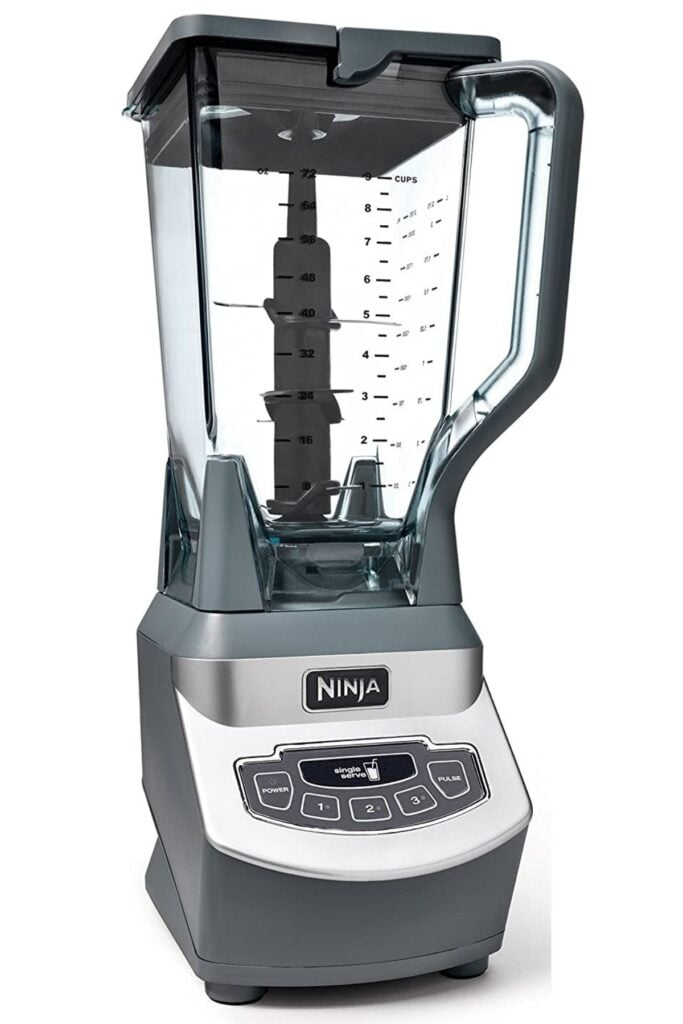 Best Blenders for Frozen Drinks (2024) Laura Fuentes