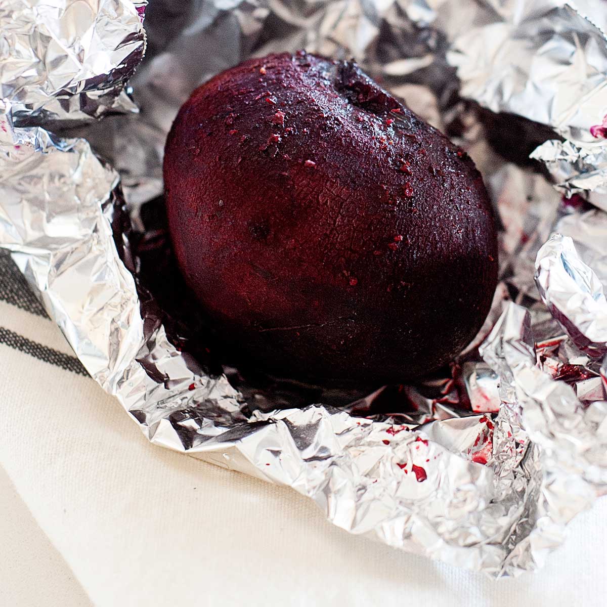 Whole Roasted Beets in Foil {Easy Peel} Laura Fuentes