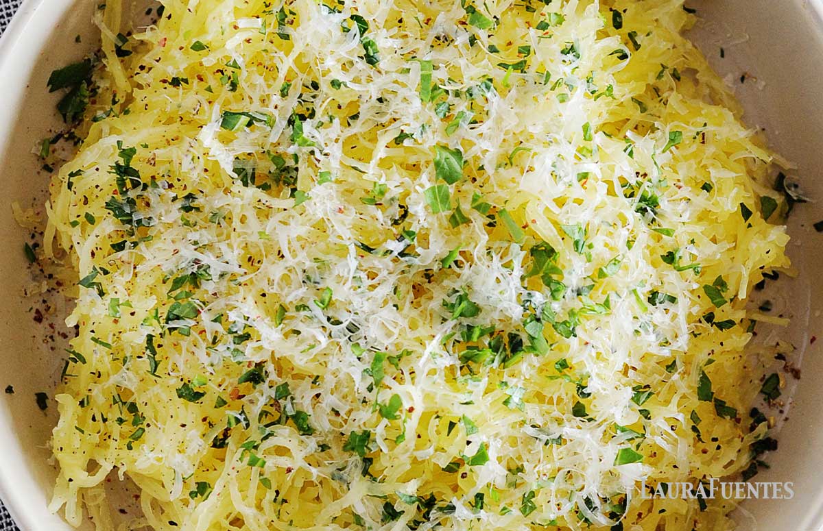 parmesan garlic spaghetti squash