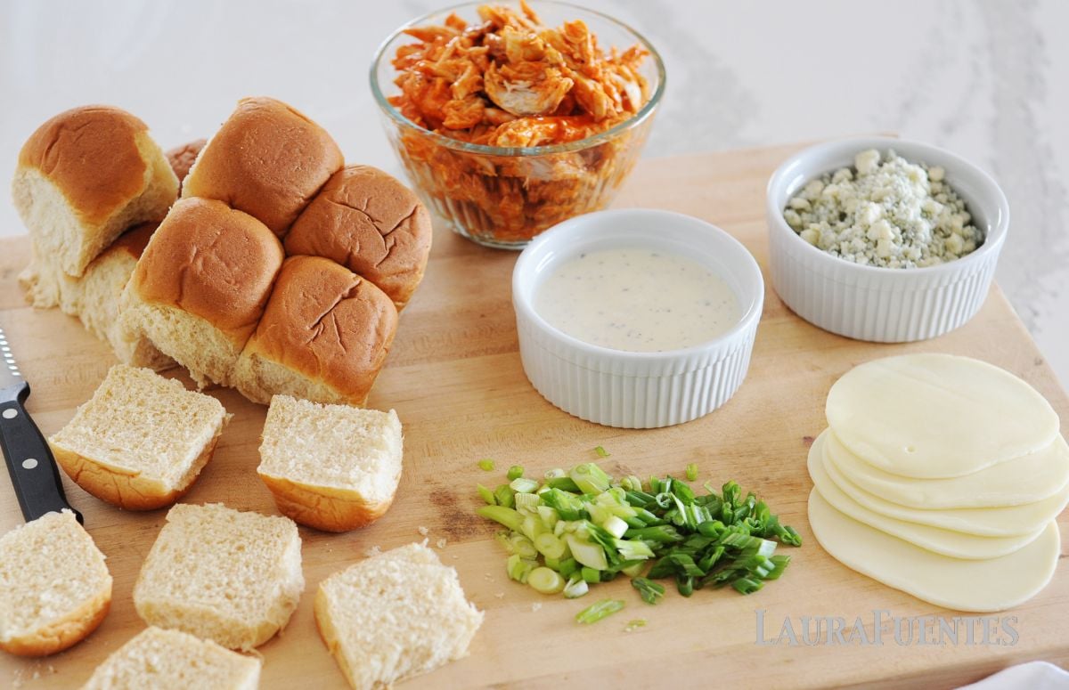 buffalo chicken sliders