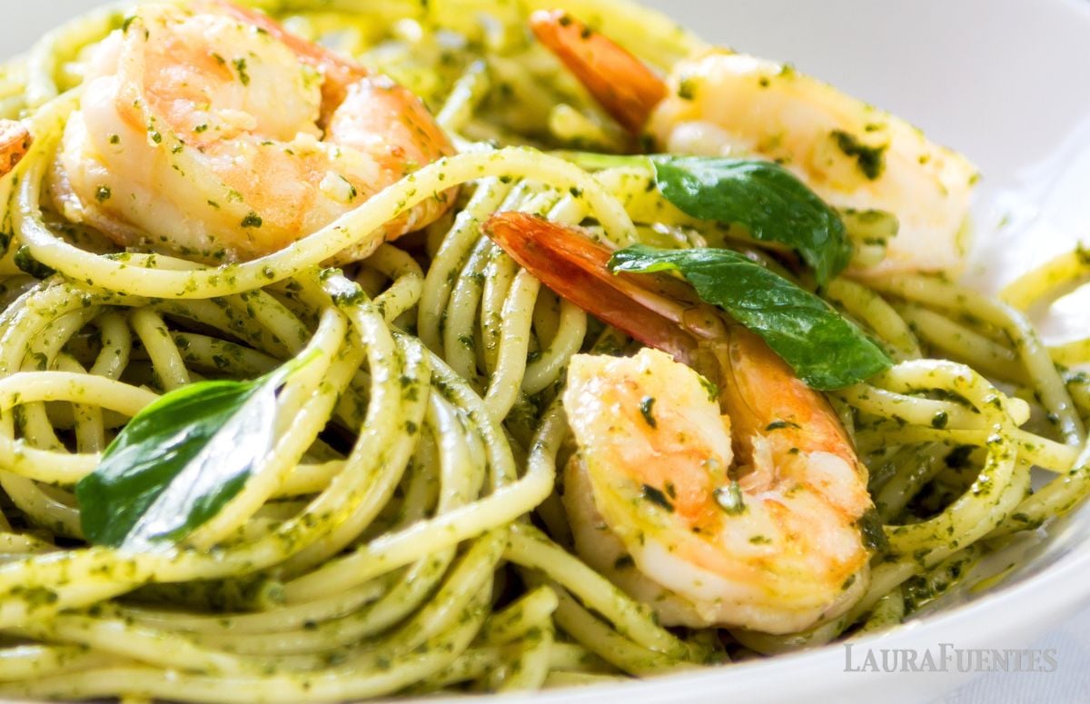 shrimp pesto spaghetti