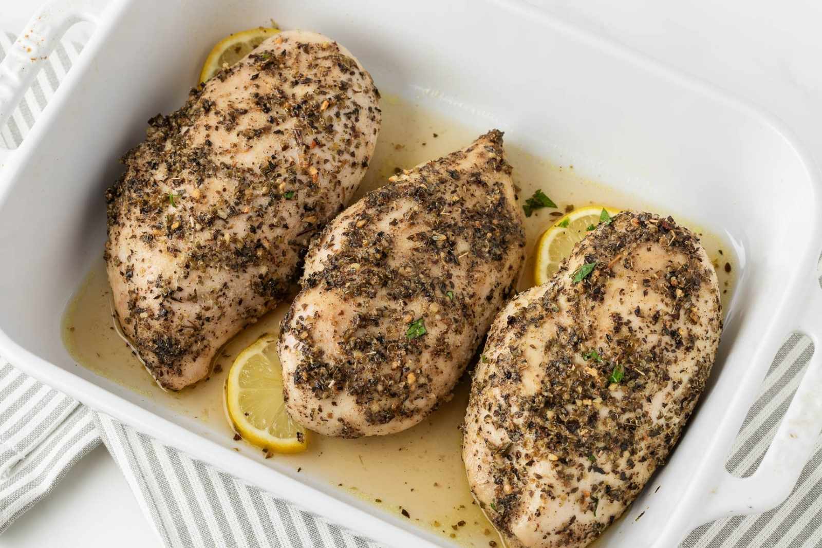 Baked Chicken with Italian Seasoning - Laura Fuentes