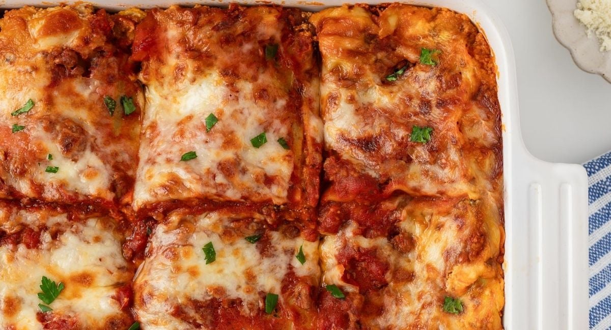 Cottage Cheese Lasagna (Easy Recipe) - Laura Fuentes