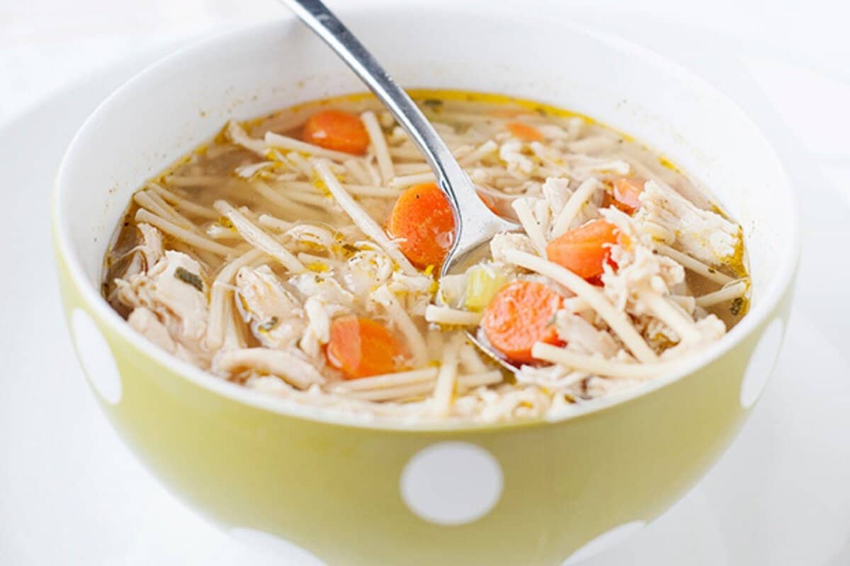 a bowl of chicken spaghetti soup